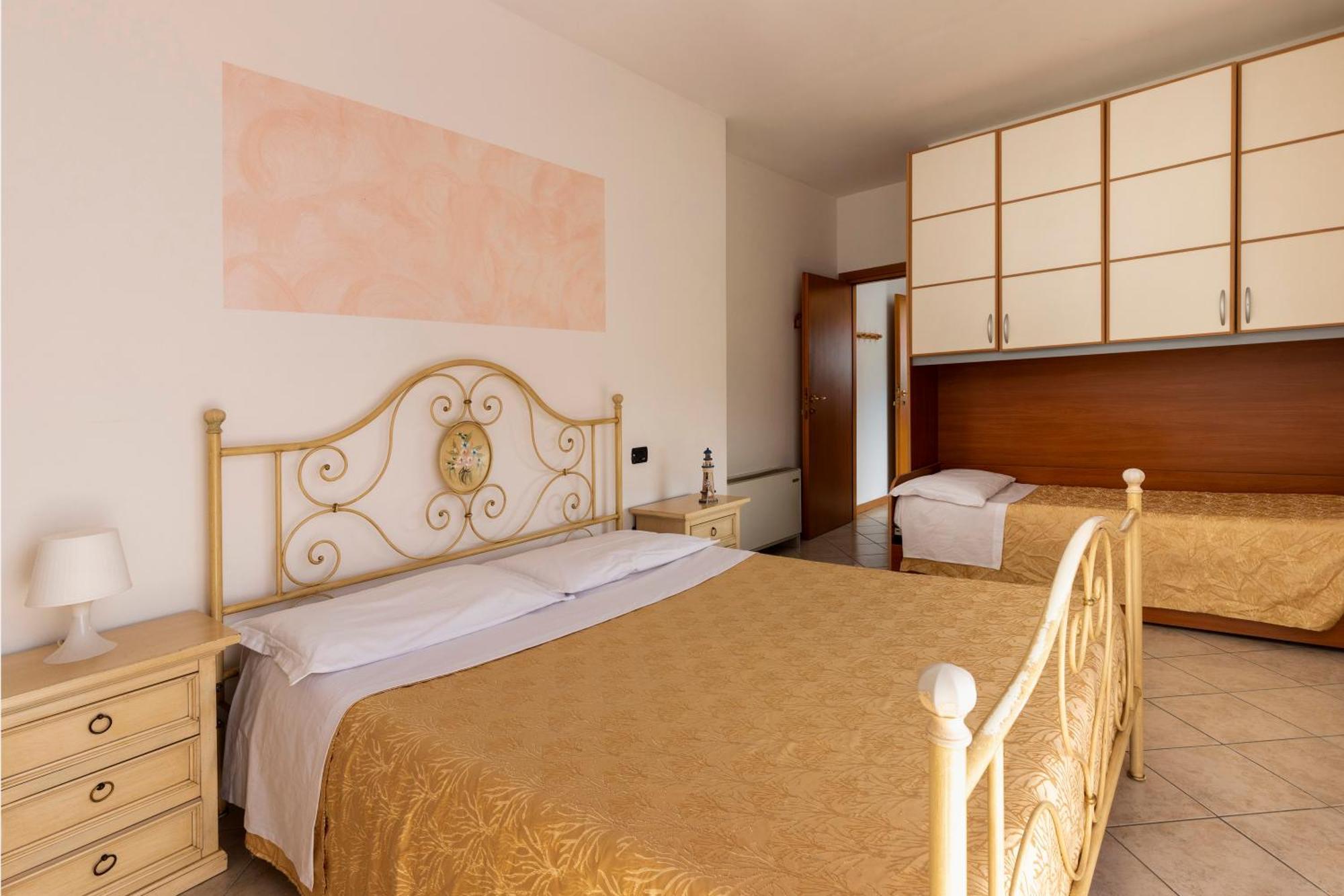 Residence Tre Trilo&Suites Rimini Ngoại thất bức ảnh