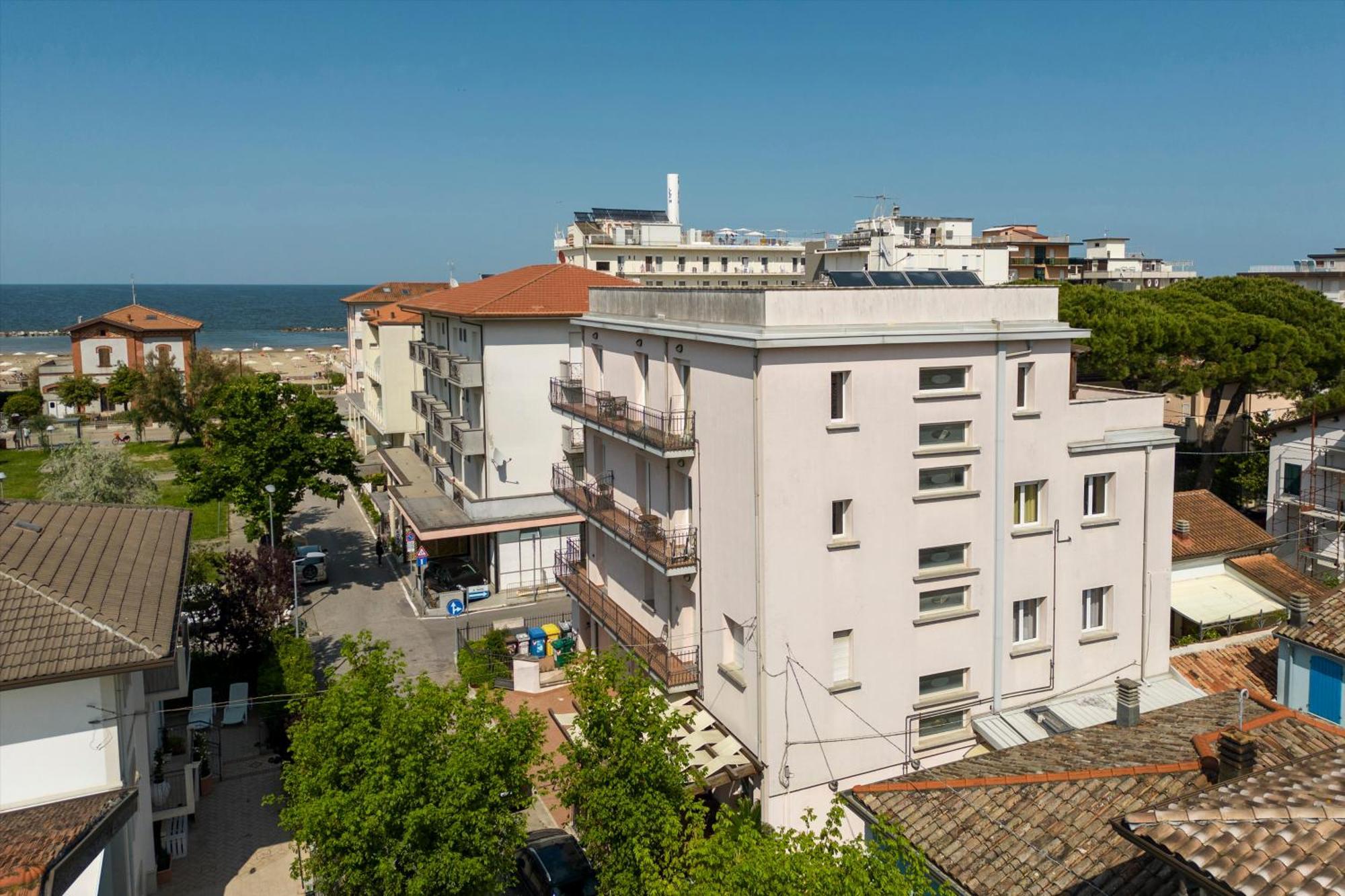 Residence Tre Trilo&Suites Rimini Ngoại thất bức ảnh