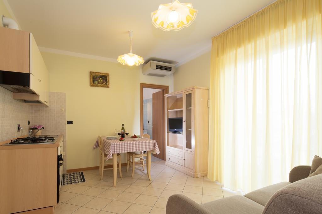 Residence Tre Trilo&Suites Rimini Ngoại thất bức ảnh